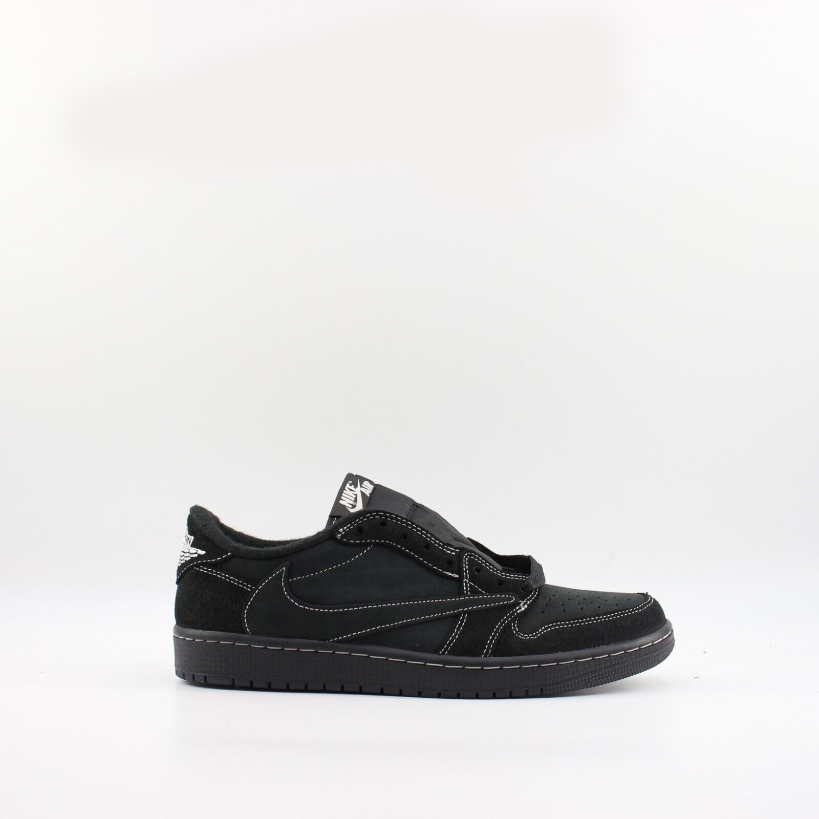Nike Air Jordan 1 'Black Phantom'
